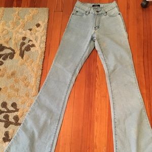 Vintage looking high waisted bell bottoms.